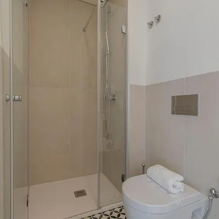 Apartment Joao Da Mata 2 Bedroom With Pool By Innkeeper